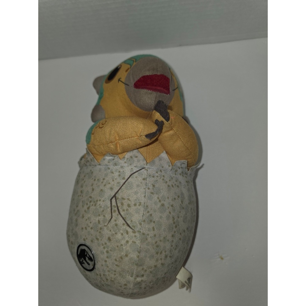 Jurassic World Camp Cretaceous plush toy Bumpy the Ankylosaurus hatching egg